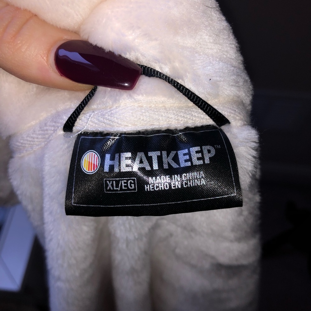 Cream Fuzzy Heatkeep Jacket - Picture 6 of 6